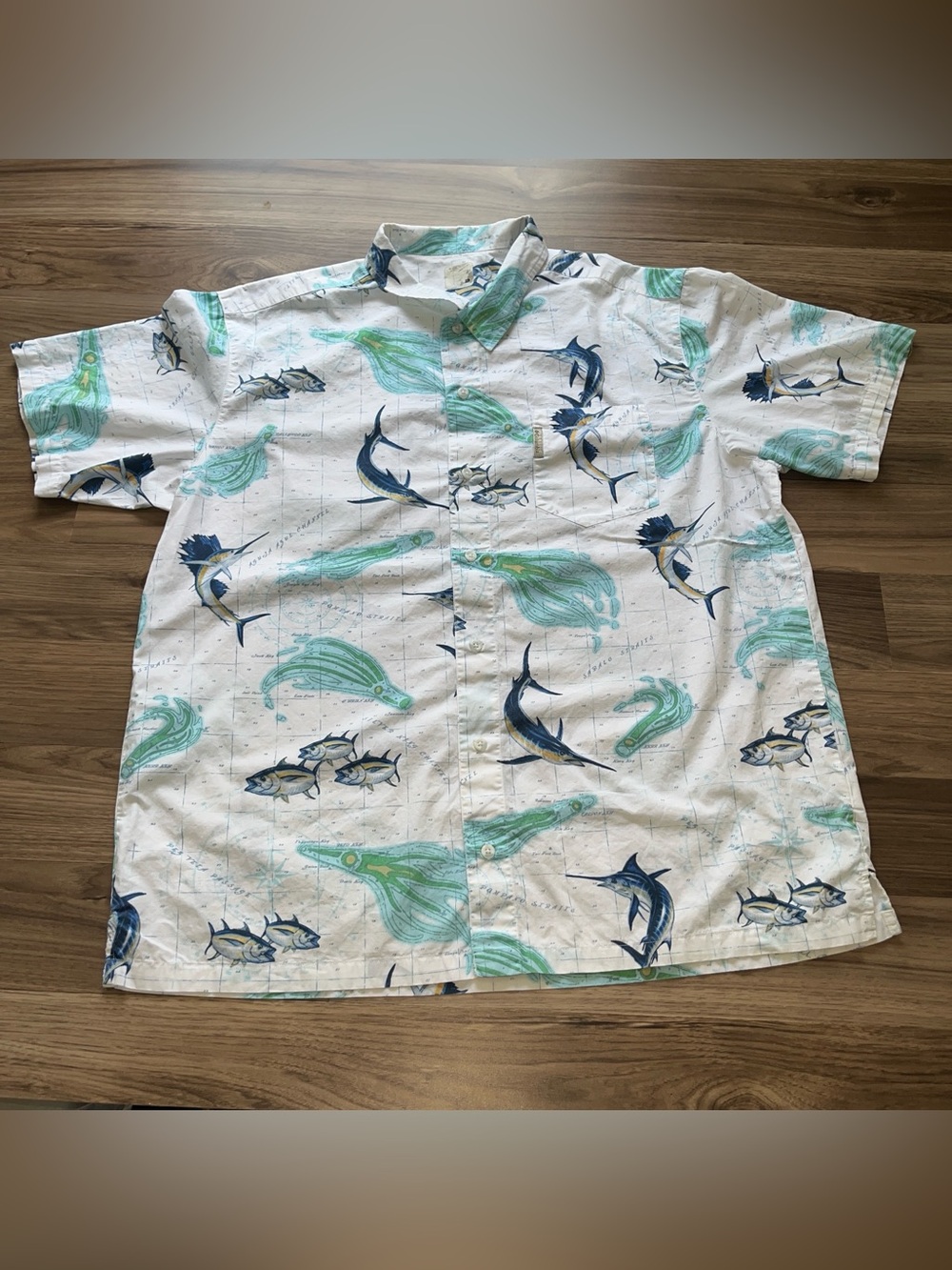 Columbia River Lodge Men’s XL Short Sleeve Fishing Shirt Marlin Map Print